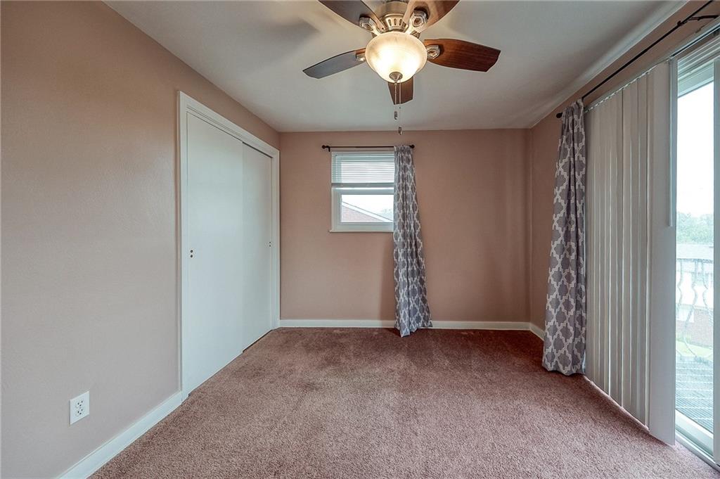 1566 Greentree Road Pittsburgh, PA 15220 - Photo 17 of 28 Gallery Image 17
