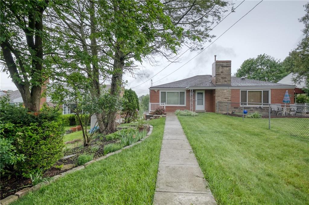 1566 Greentree Road Pittsburgh, PA 15220 - Photo 2 of 28 Gallery Image 2