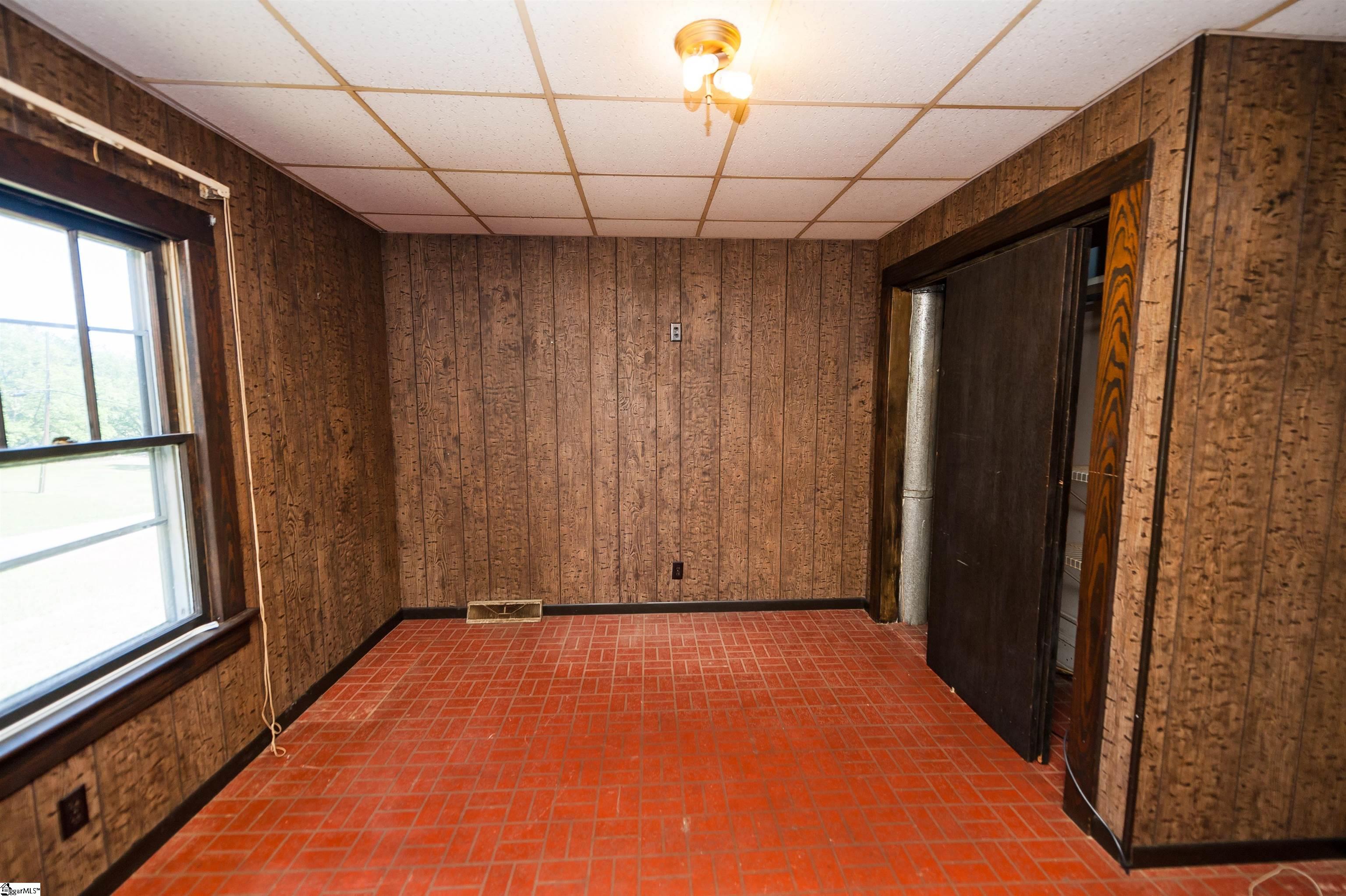 747 North Main Street Inman, SC 29349 - Photo 10 of 23