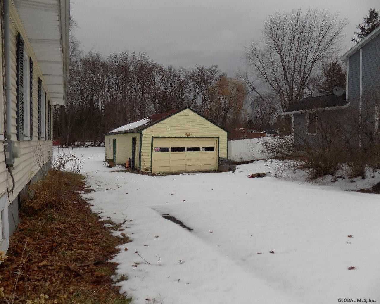 200 Giffords Church Road Rotterdam, NY 12306 - Photo 8 of 42 Photo 8