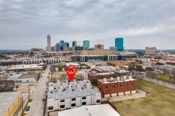 a picture of city view