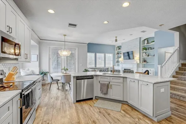 $729,900 | 7204 South St Patrick Street, Tampa, FL 33616