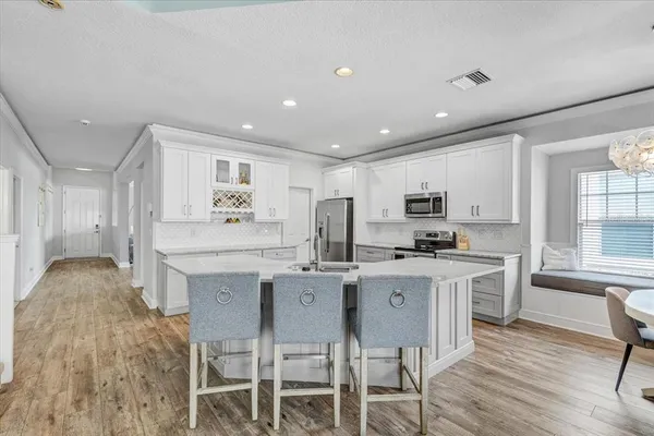 $729,900 | 7204 South St Patrick Street, Tampa, FL 33616