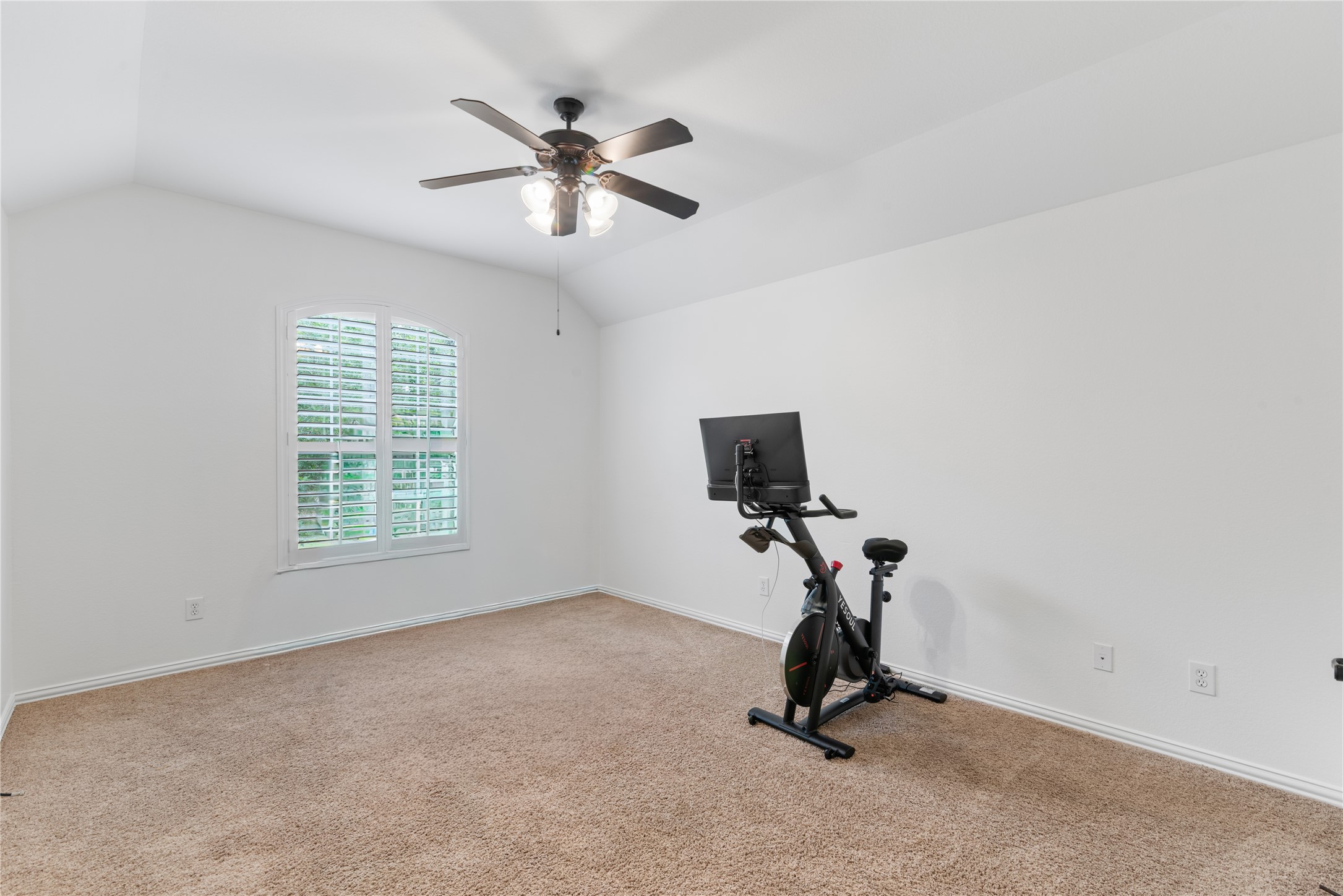 155 South Arrow Canyon Circle Spring, TX 77389 - Photo 29 of 49 Bedroom#3 - Every room is enhanced by ceiling fan and plantation shutters, as well as conveniently sized closets.