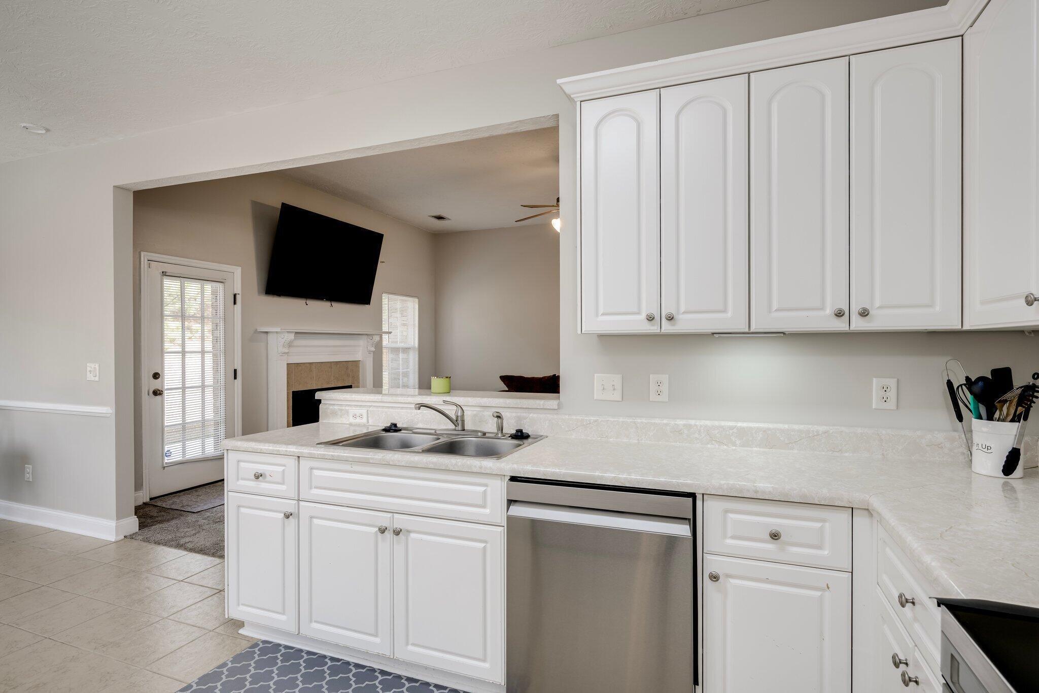 4545 Logans Way Augusta, GA 30909 - Photo 12 of 58 012- (16)