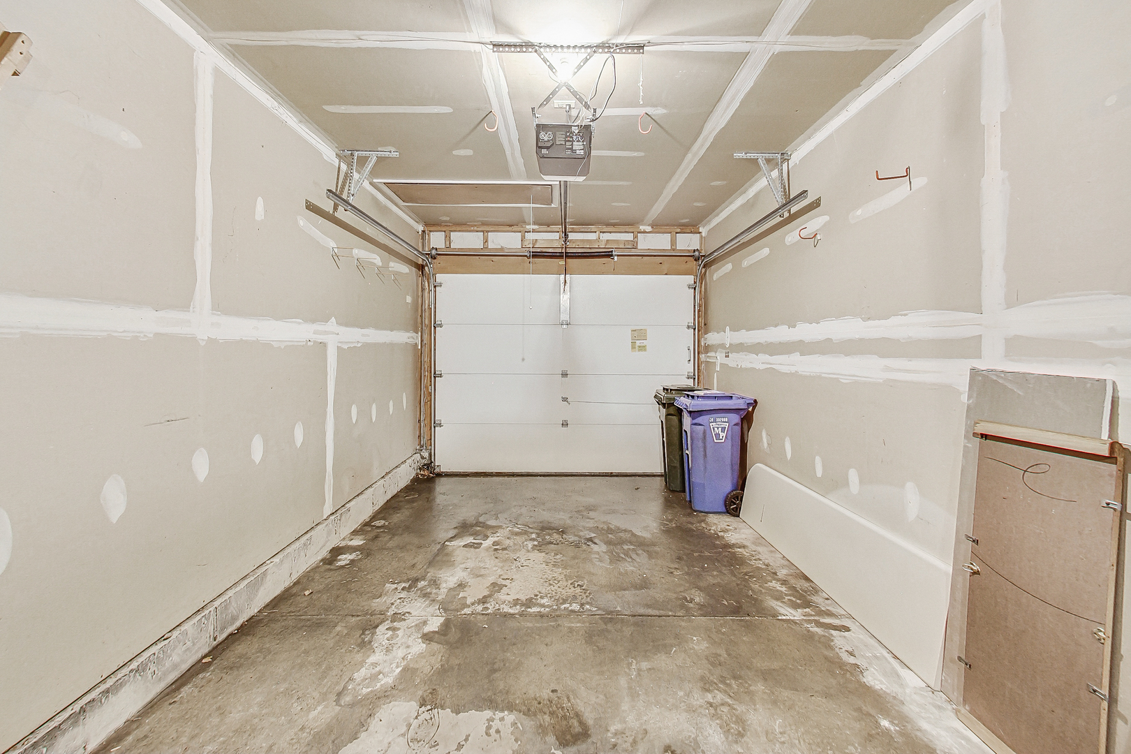 1006 Butternut Lane, Unit B Mount Prospect, IL 60056 - Photo 26 of 26 a view of a garage