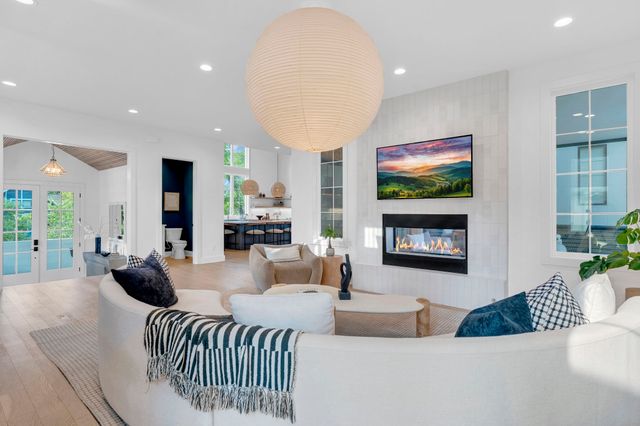 a view of utility room