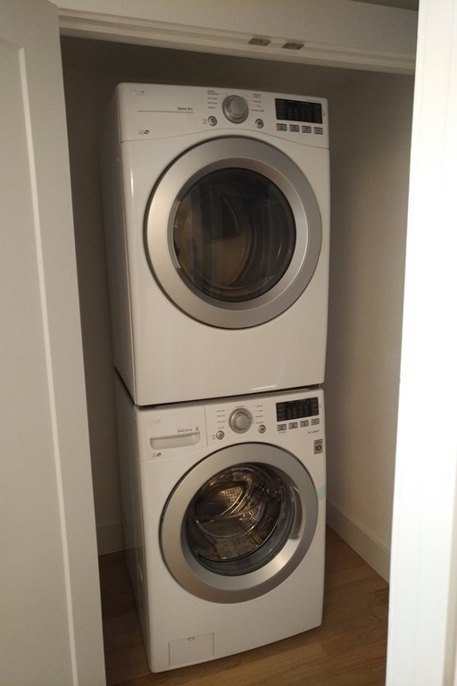 186 Havre Street, Unit 4 Boston, MA 02128 - Photo 9 of 16 a utility room with dryer and washer