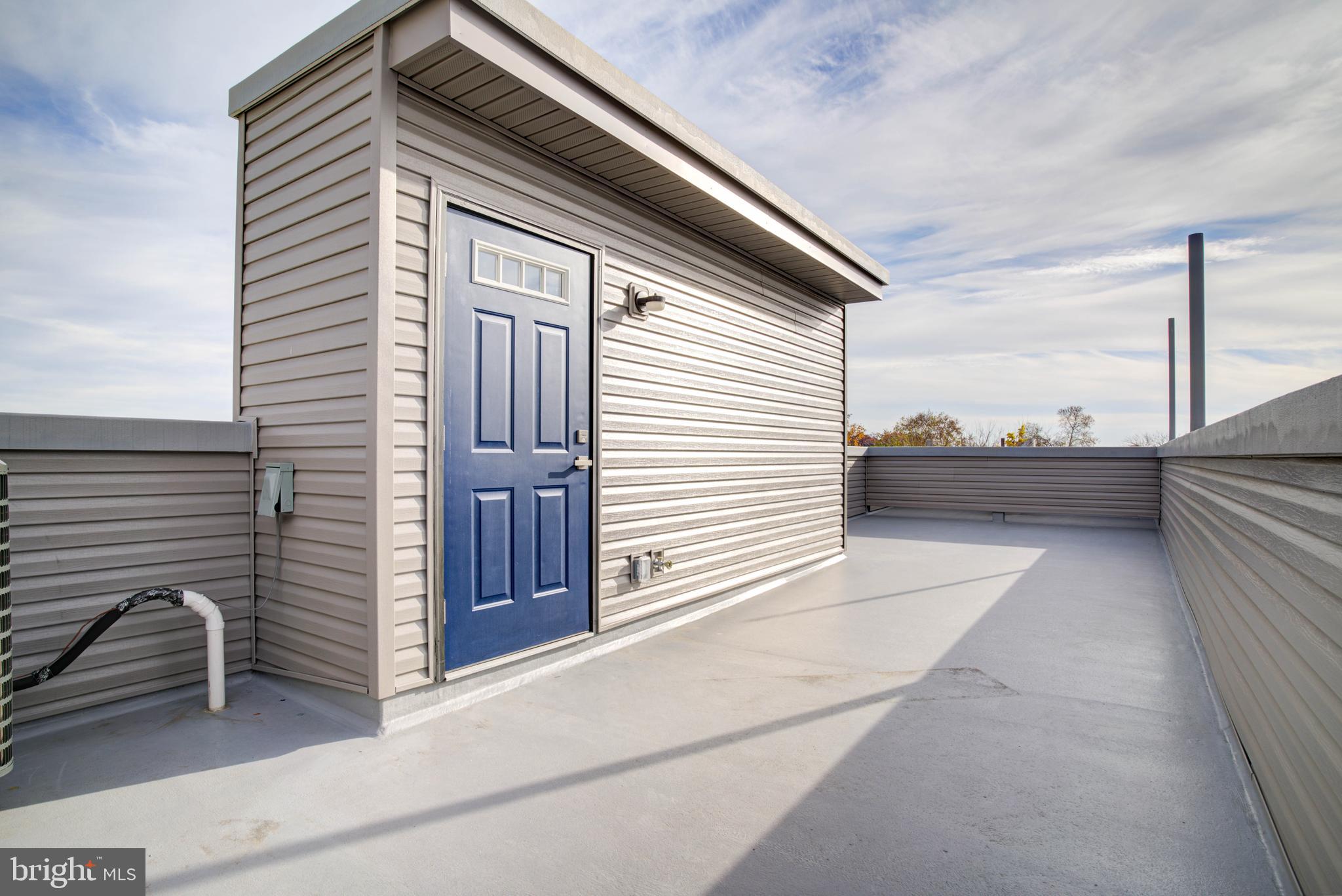 5005 Walnut Street Philadelphia, PA 19139 - Photo 38 of 39 a view of a terrace