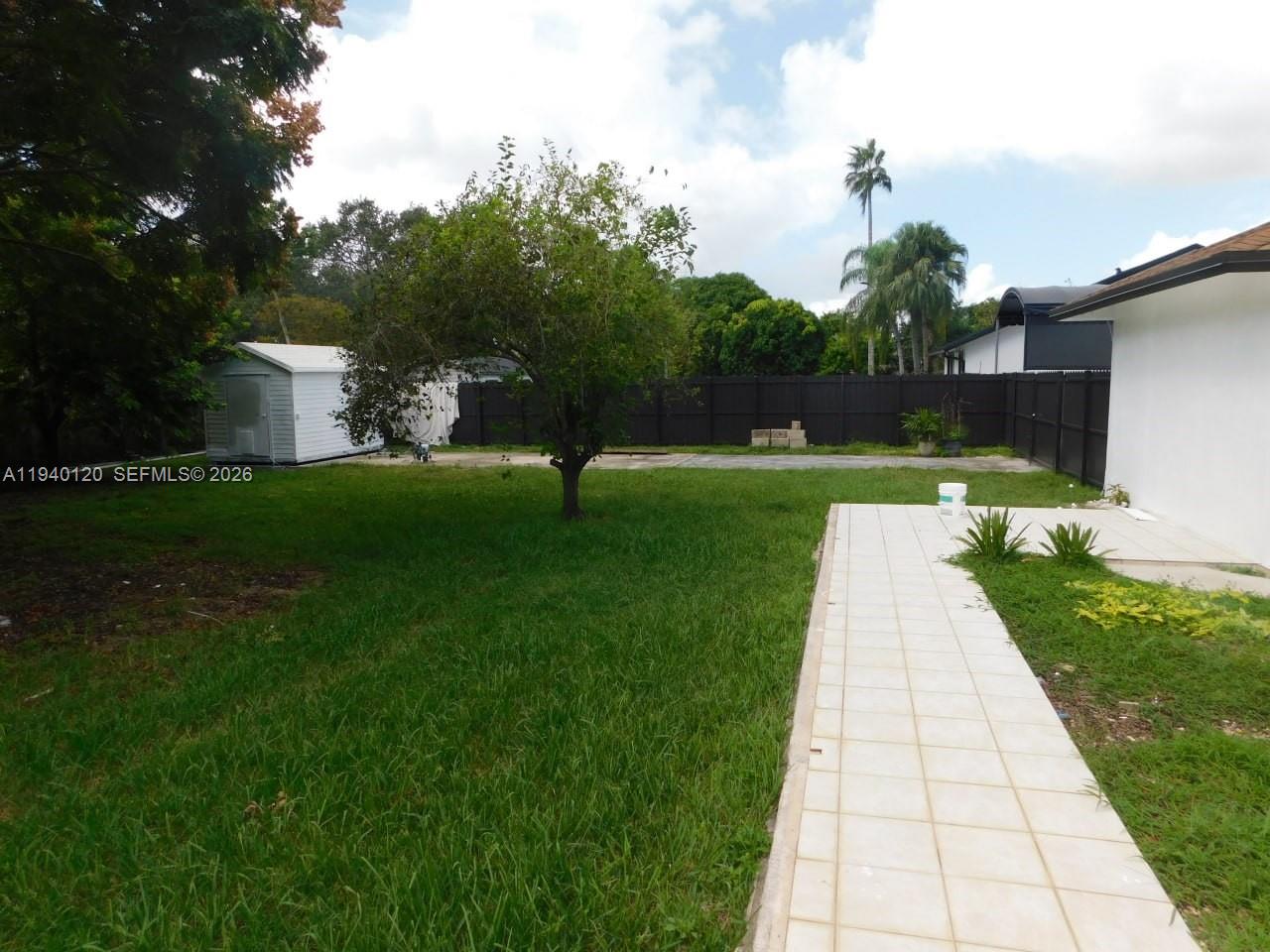 16240 Southwest 286th Street Homestead, FL 33033 - Photo 12 of 25 a view of back yard