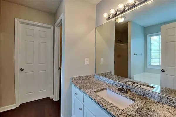 $2,245 | 3945 Piper Glen Drive Northeast, Buford, GA 30519