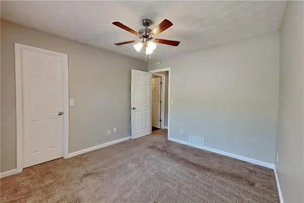 $2,245 | 3945 Piper Glen Drive Northeast, Buford, GA 30519