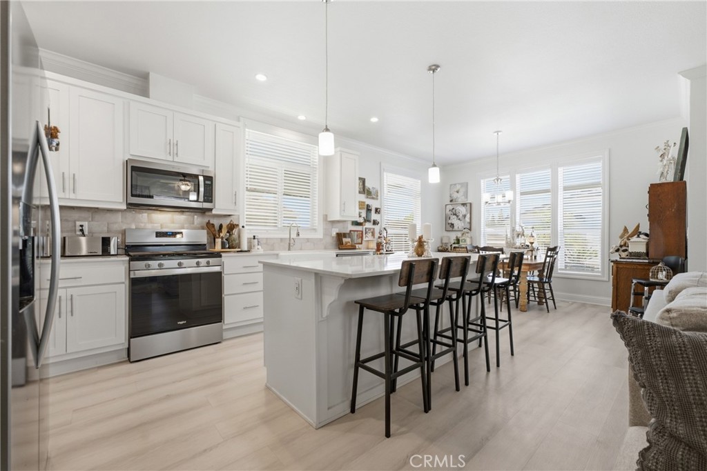 23301 Ridge Rte Drive, Unit 111 Laguna Hills, CA 92653 - Photo 11 of 30 Gallery Image 11