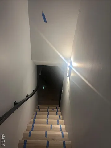 $85,000 | 4464 East Lee Avenue, St. Louis, MO 63115