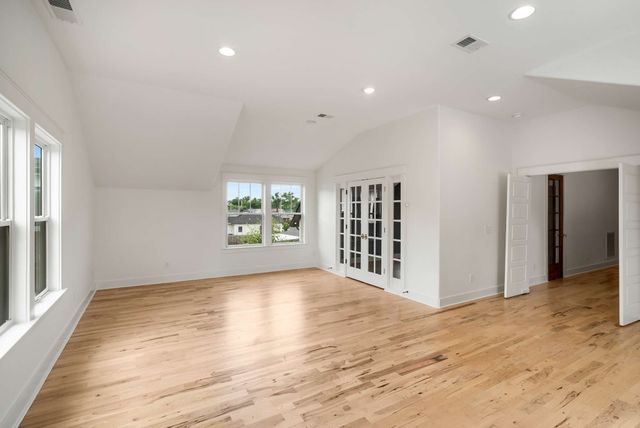 a picture of a book and a lot of microwave