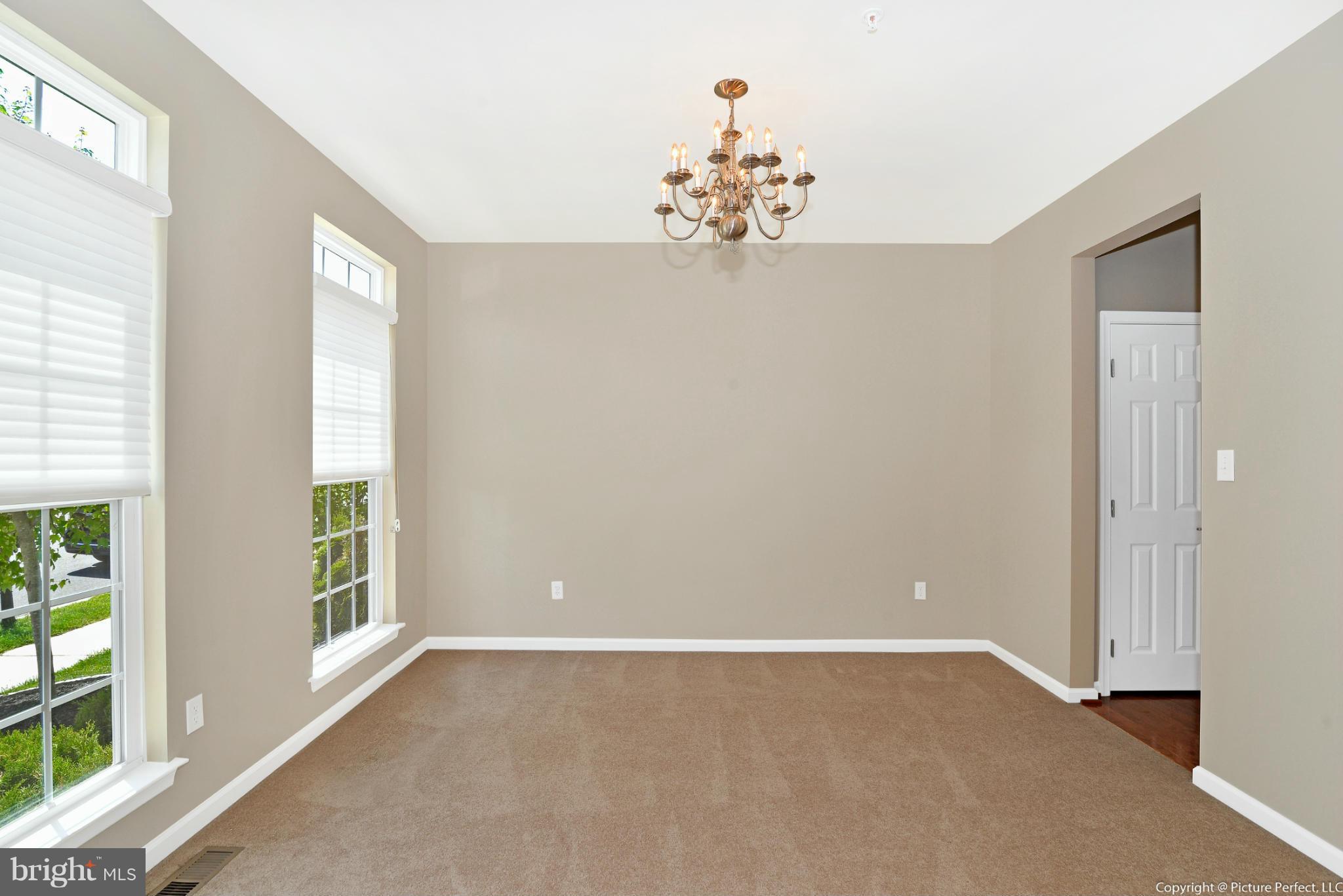 2119 Artillery Road Frederick, MD 21702 - Photo 10 of 26 Dining Room