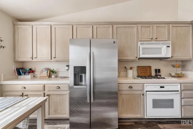 $425,000 | Undisclosed Address, Bakersfield, CA 93312