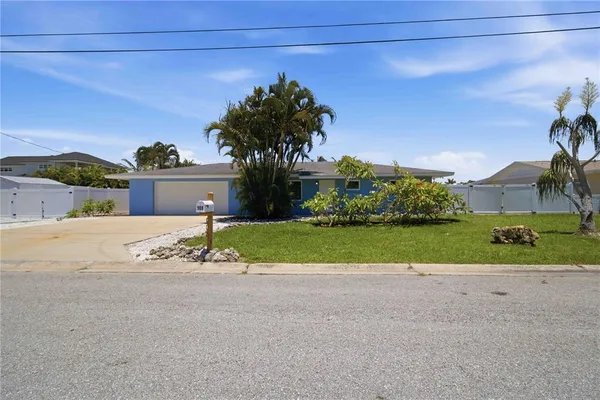 $629,000 | 908 24th Avenue West, Palmetto, FL 34221