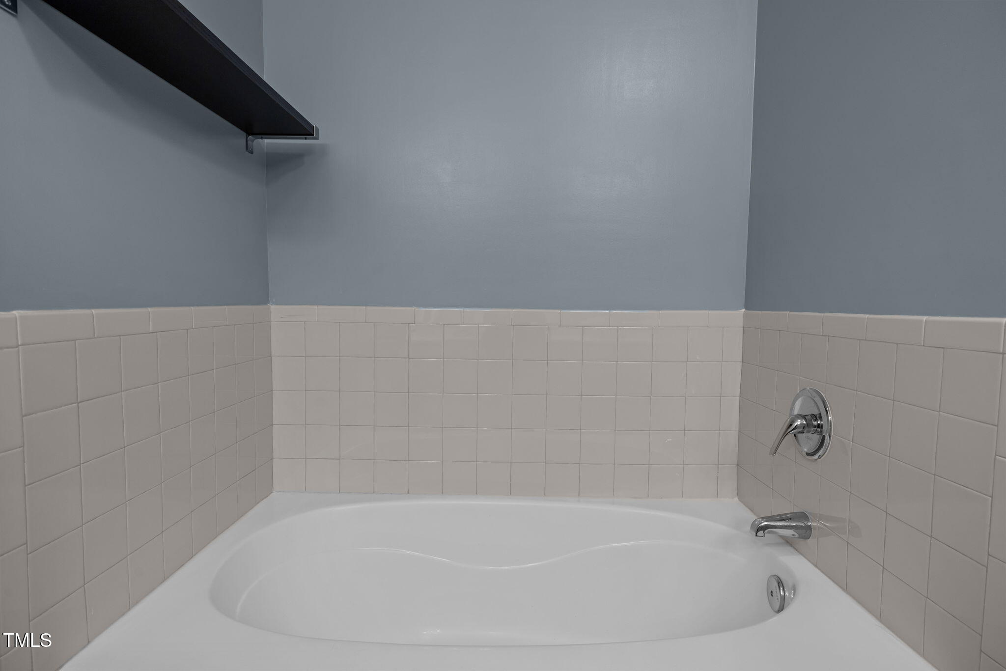 222 Glenwood Avenue, Unit 313 Raleigh, NC 27603 - Photo 21 of 51 24-web-or-mls-5Z8A2125