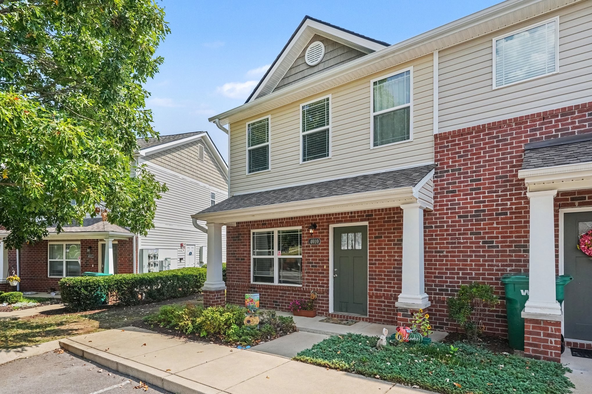 4010 Currant Court Spring Hill, TN 37174 - Photo 6 of 30 Gallery Image 6