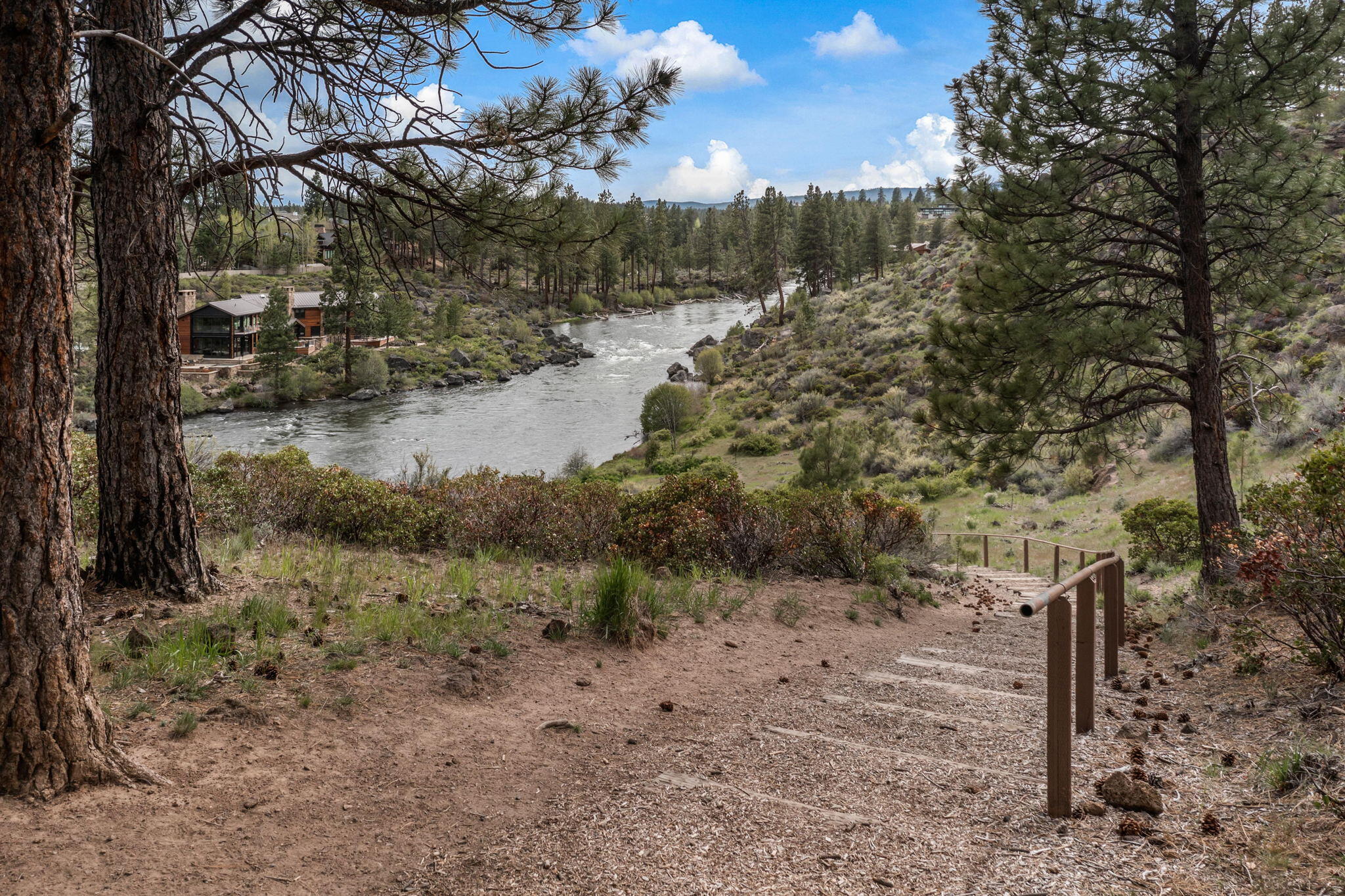 61095 River Bluff Trail Bend, OR 97702 - Photo 65 of 75 web_2022_05_26_sunrise_village_amenities
