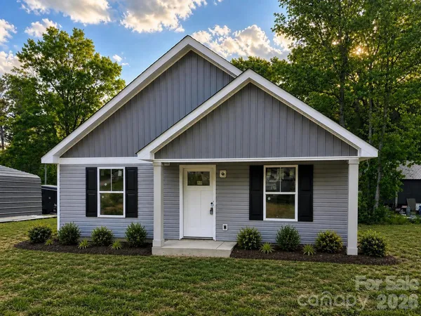 $175,000 | 159 Hillcrest Road, New London, NC 28127
