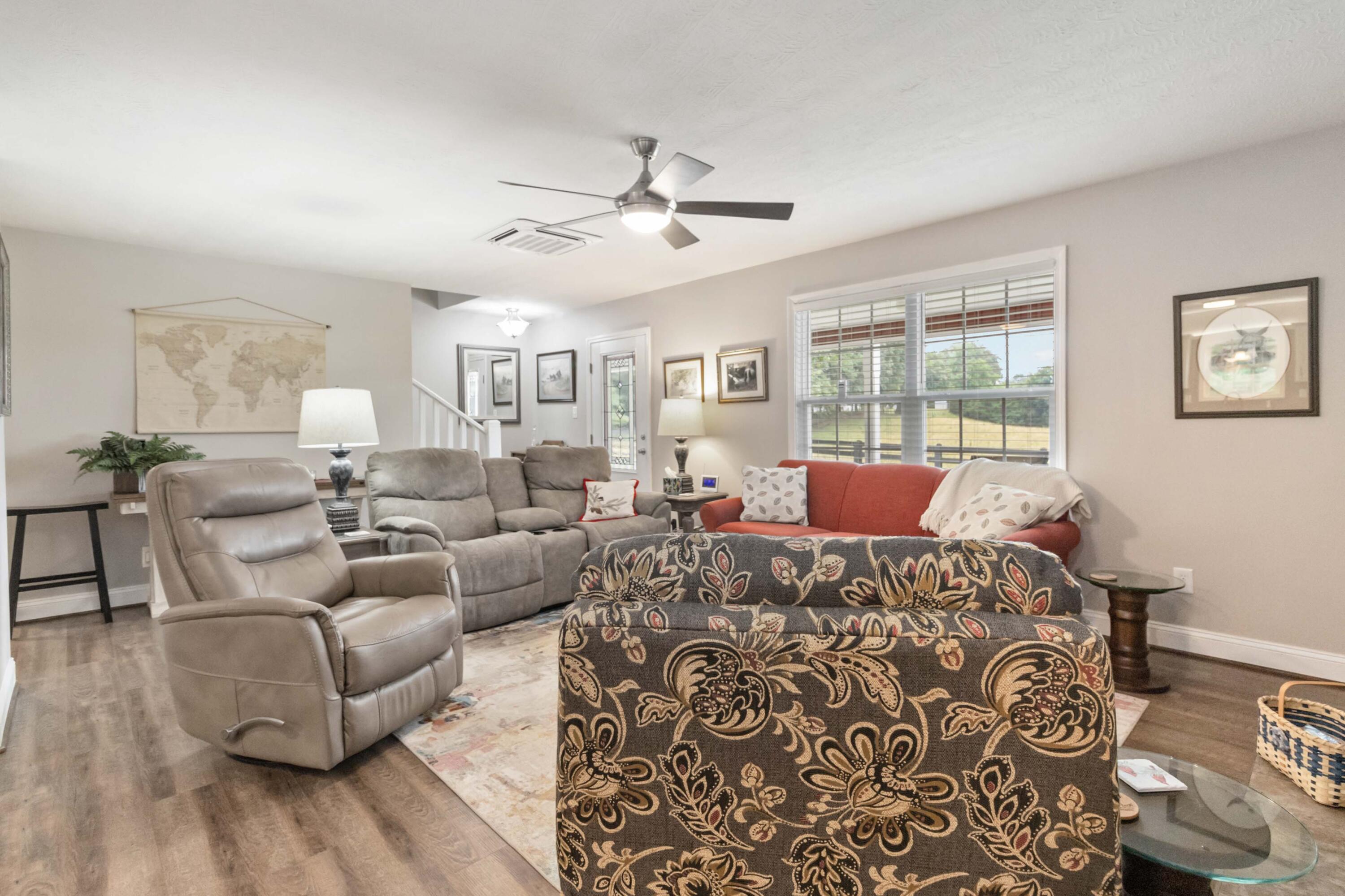 369 Woods Road Nancy, KY 42544 - Photo 5 of 51 005