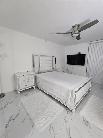 $1,700 | 3400 Blue Lake Drive, Unit 604, Pompano Beach, FL 33064