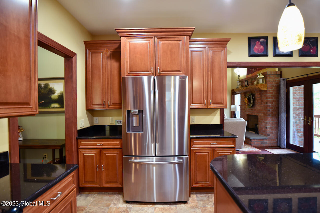 120 Vosburgh Road Halfmoon, NY 12118 - Photo 16 of 55 17