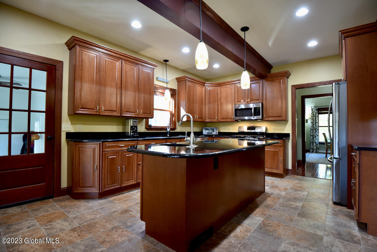 120 Vosburgh Road Halfmoon, NY 12118 - Photo 18 of 55 13