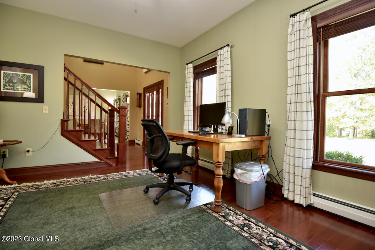 120 Vosburgh Road Halfmoon, NY 12118 - Photo 30 of 55 28