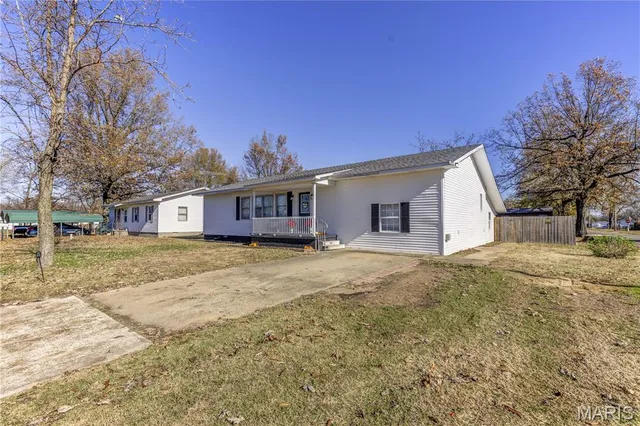 $195,000 | 509 Nelson Avenue, East Prairie, MO 63845
