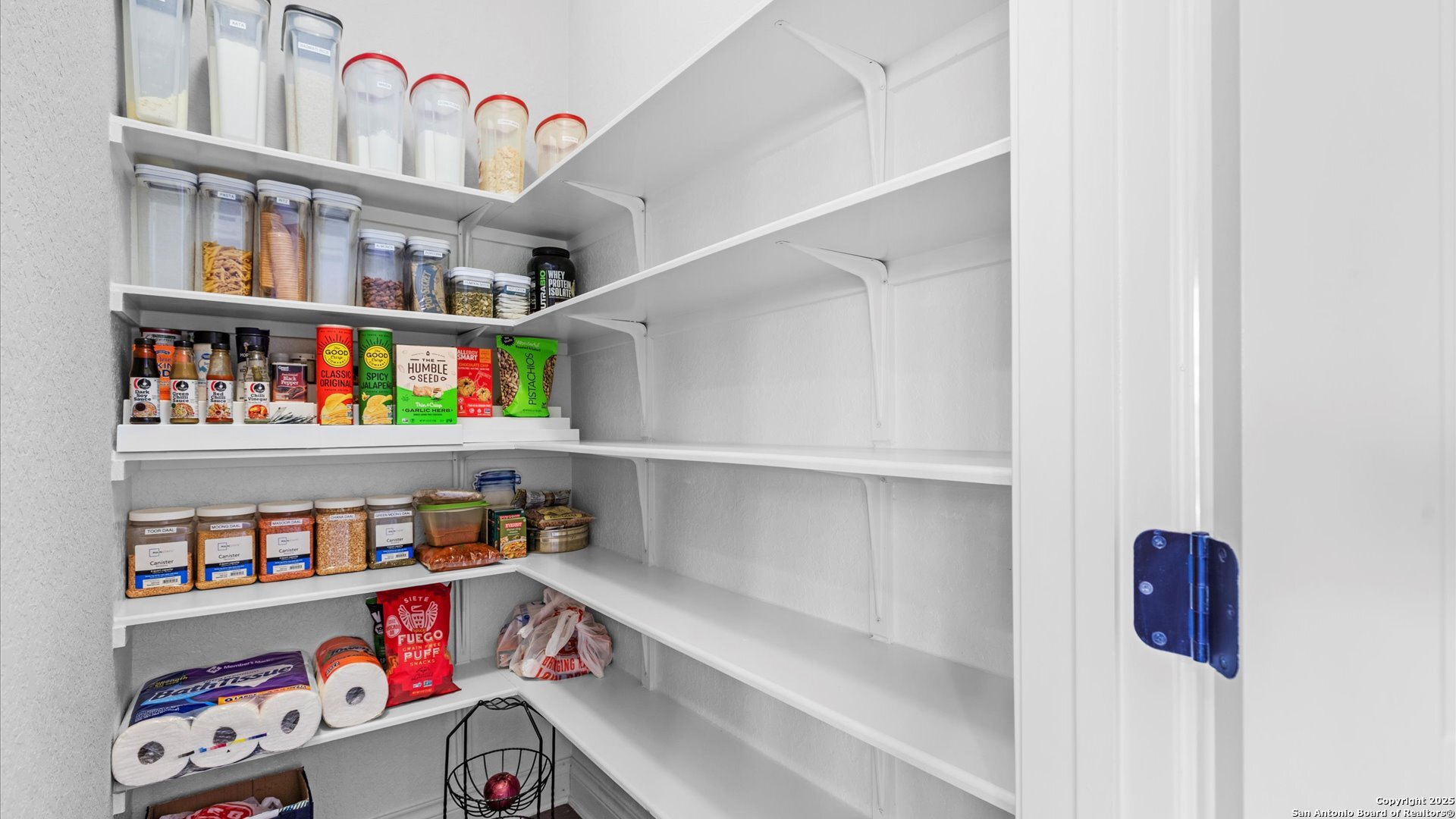 28802 Front Gate Fair Oaks Ranch, TX 78015 - Photo 16 of 35