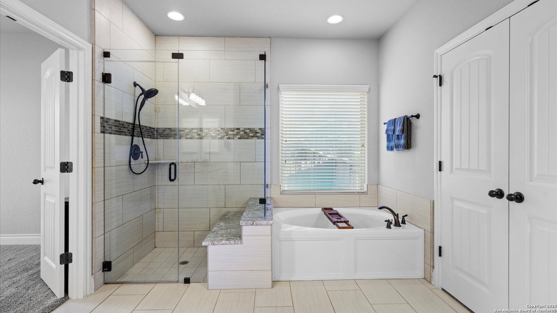 28802 Front Gate Fair Oaks Ranch, TX 78015 - Photo 21 of 35