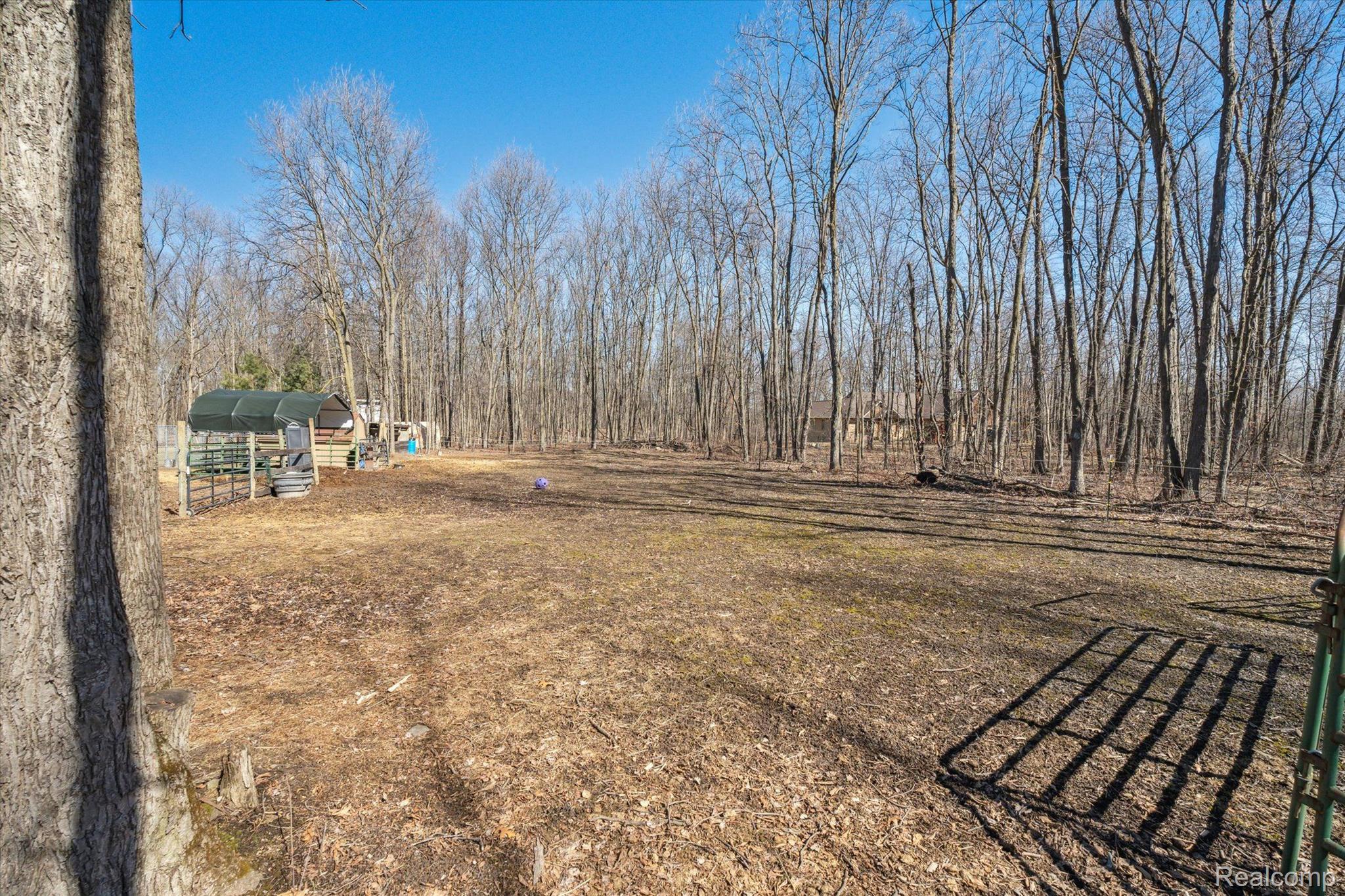 1353 Sackner Road Fenton, MI 48430 - Photo 16 of 46 Gallery Image 16
