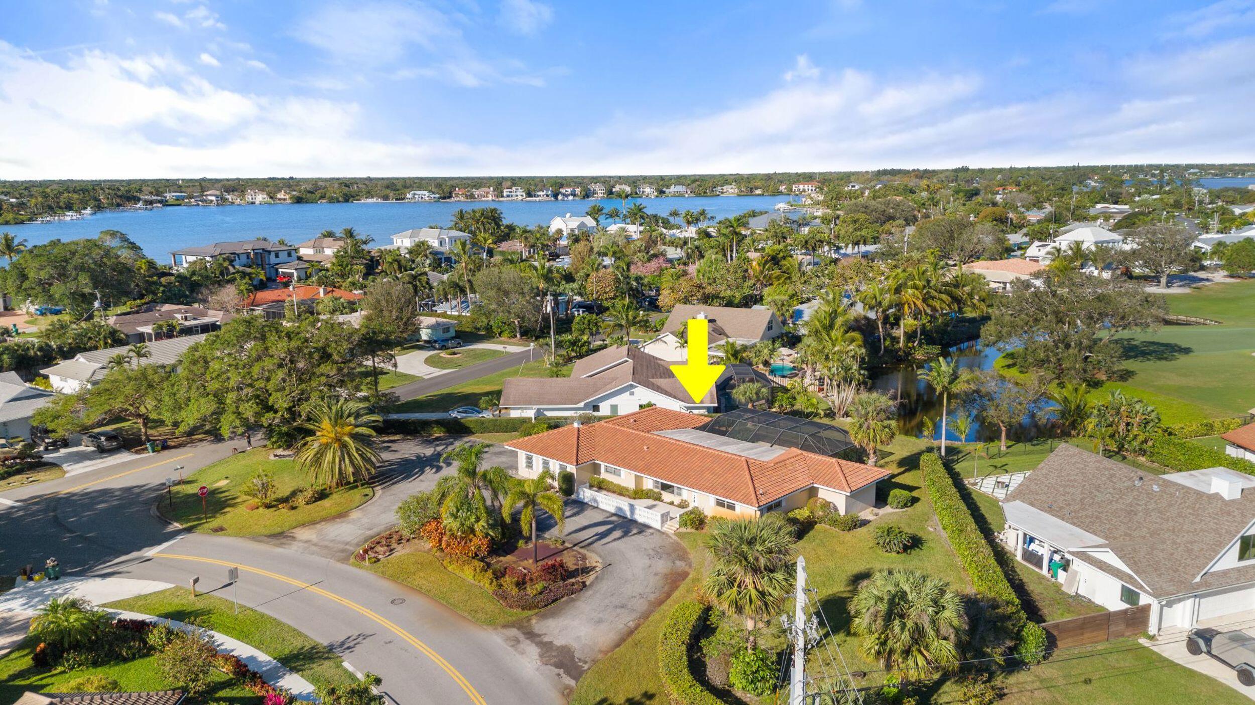 42 Golfview Drive Tequesta, FL 33469 - Photo 3 of 29 1_dji_20250127093330_0036_d_1