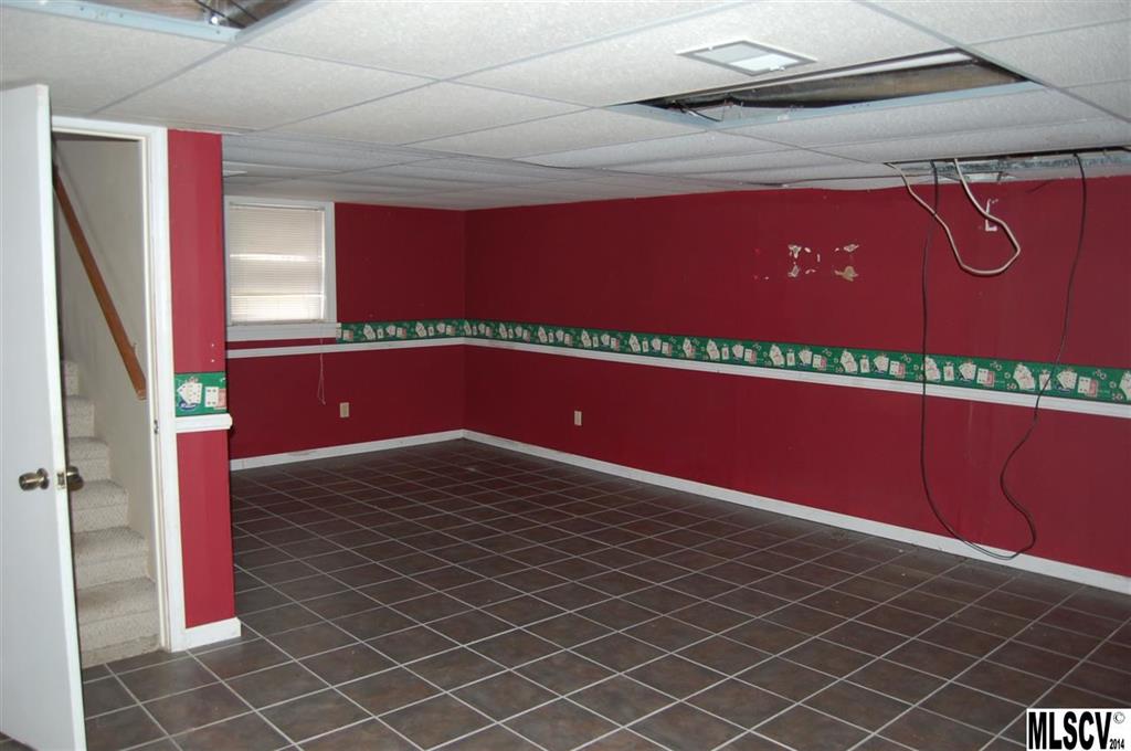 4400 Calico Road Lenoir, NC 28645 - Photo 4 of 14 Gallery Image 4