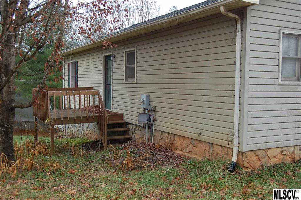 4400 Calico Road Lenoir, NC 28645 - Photo 6 of 14 Gallery Image 6
