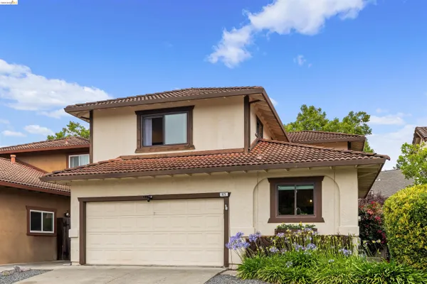 $759,000 | 925 Hacienda Circle, Rohnert Park, CA 94928