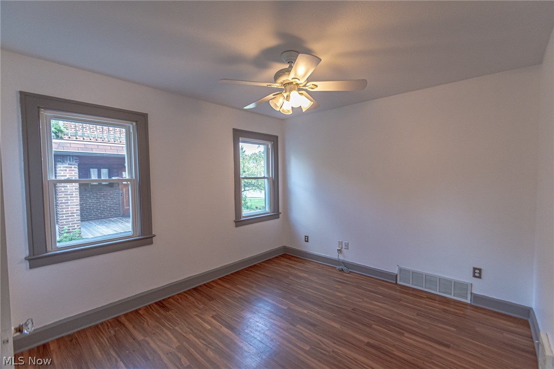 1723 West Schaaf Road Cleveland, OH 44109 - Photo 13 of 24 Gallery Image 13