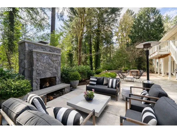 $1,295,000 | 722 Southwest Westwood Drive, Portland, OR 97239