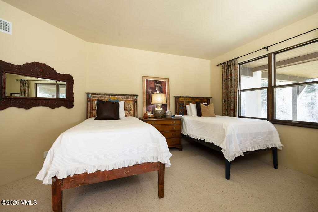 198 Meadow Road Edwards, CO 81632 - Photo 21 of 54 2510_198_meadow_rd_interior_bed02