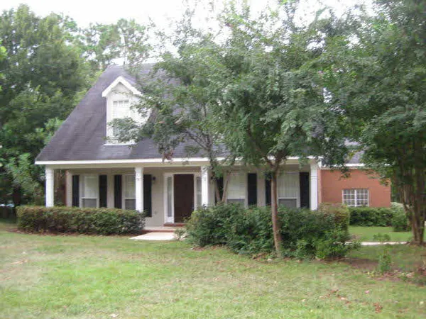 $1,500 | 123 General Canby Drive, Daphne, AL 36527