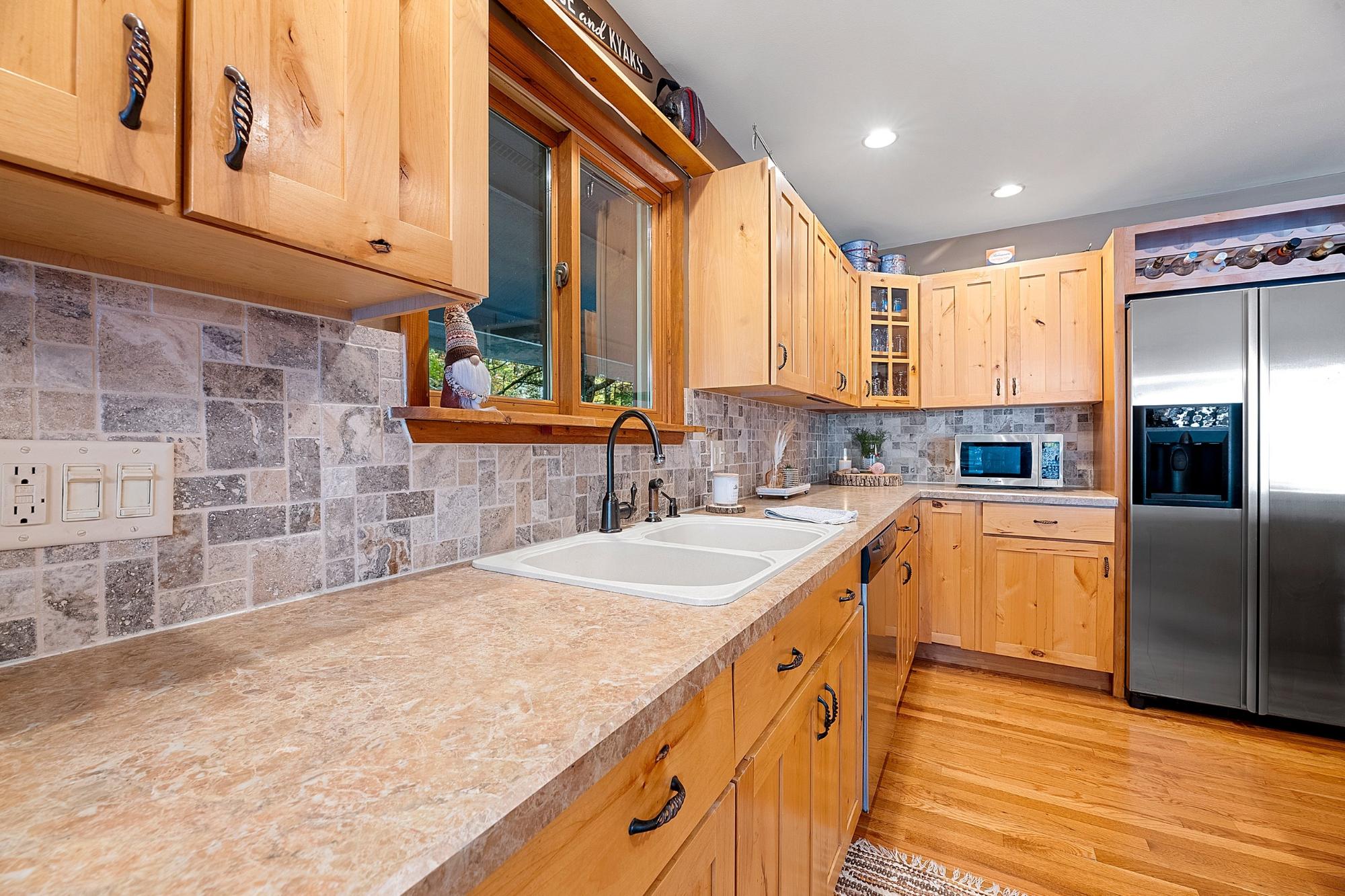 2933 Pine Island Lake Road Eagle River, WI 54521 - Photo 12 of 48 Gallery Image 12