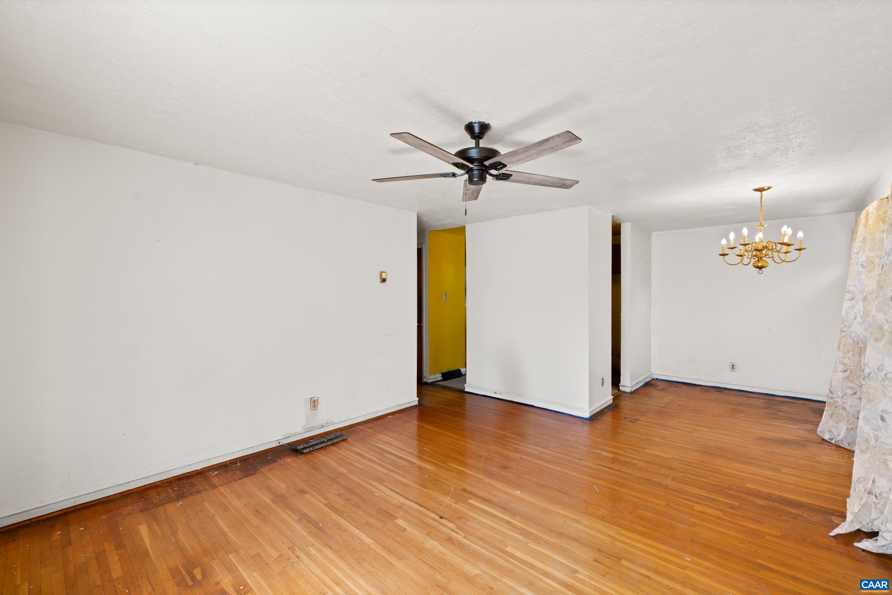 837 Ridge Street Charlottesville, VA 22902 - Photo 10 of 55