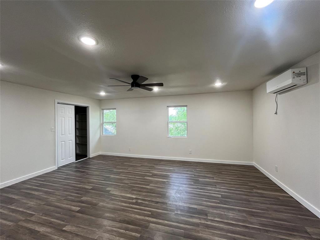 8237 Telegraph Road Quinlan, TX 75474 - Photo 8 of 19