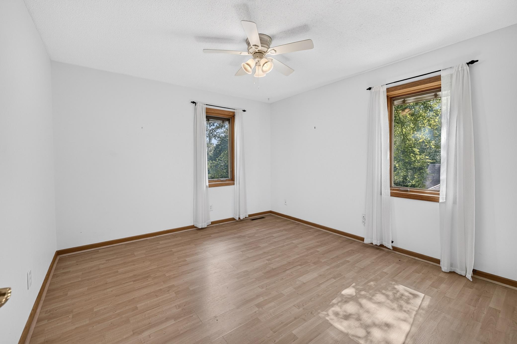 4840 Sparrow Road Minnetonka, MN 55345 - Photo 26 of 44 Gallery Image 26