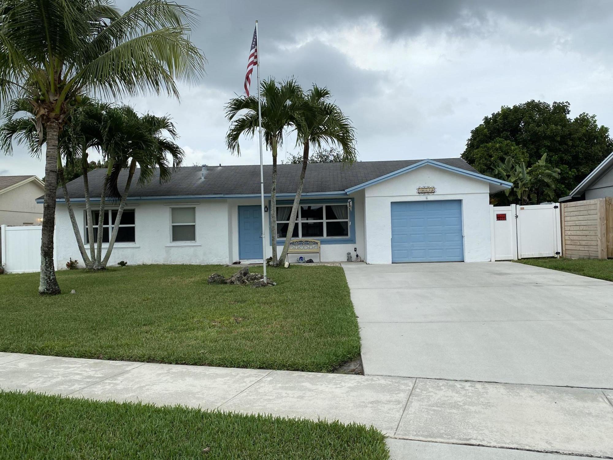 18428 Ruffian Way Boca Raton, FL 33496 - Photo 4 of 11 IMG_0096