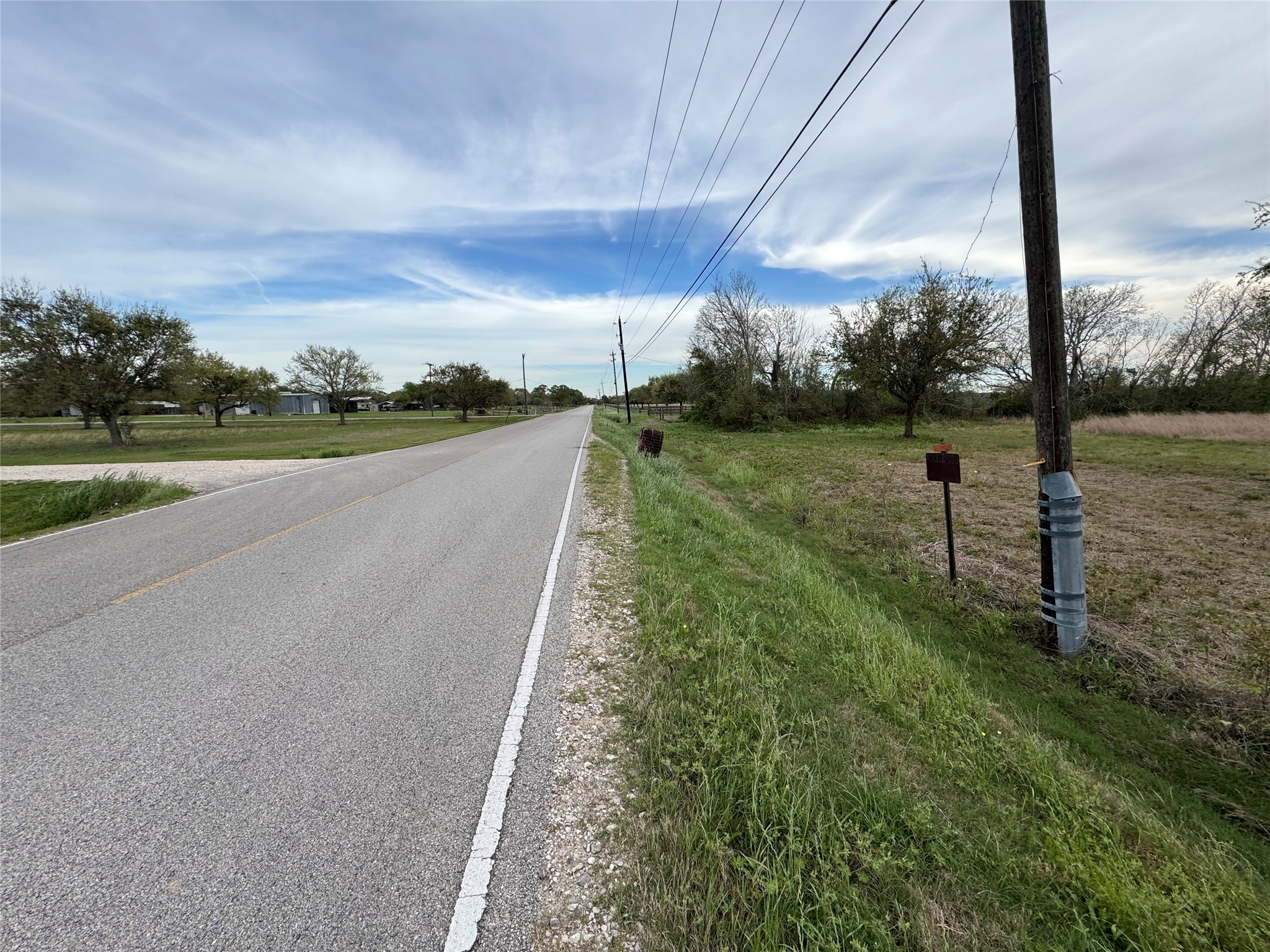 3 County Road 46 Angleton, TX 77515 - Photo 12 of 14