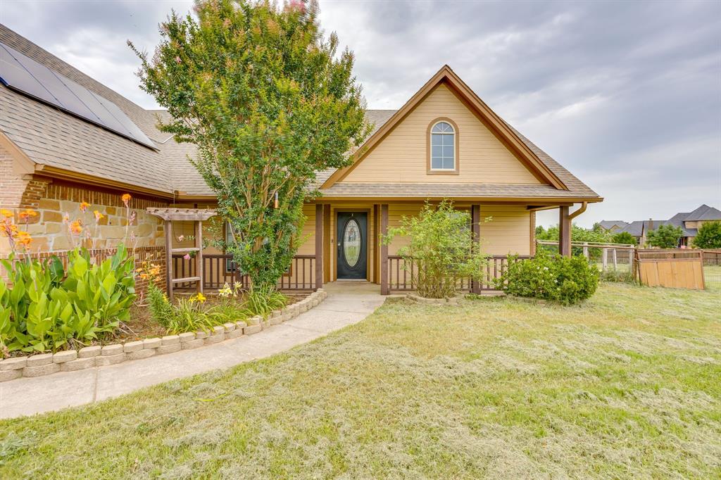 155 Cornerstone Lane Springtown, TX 76082 - Photo 5 of 40